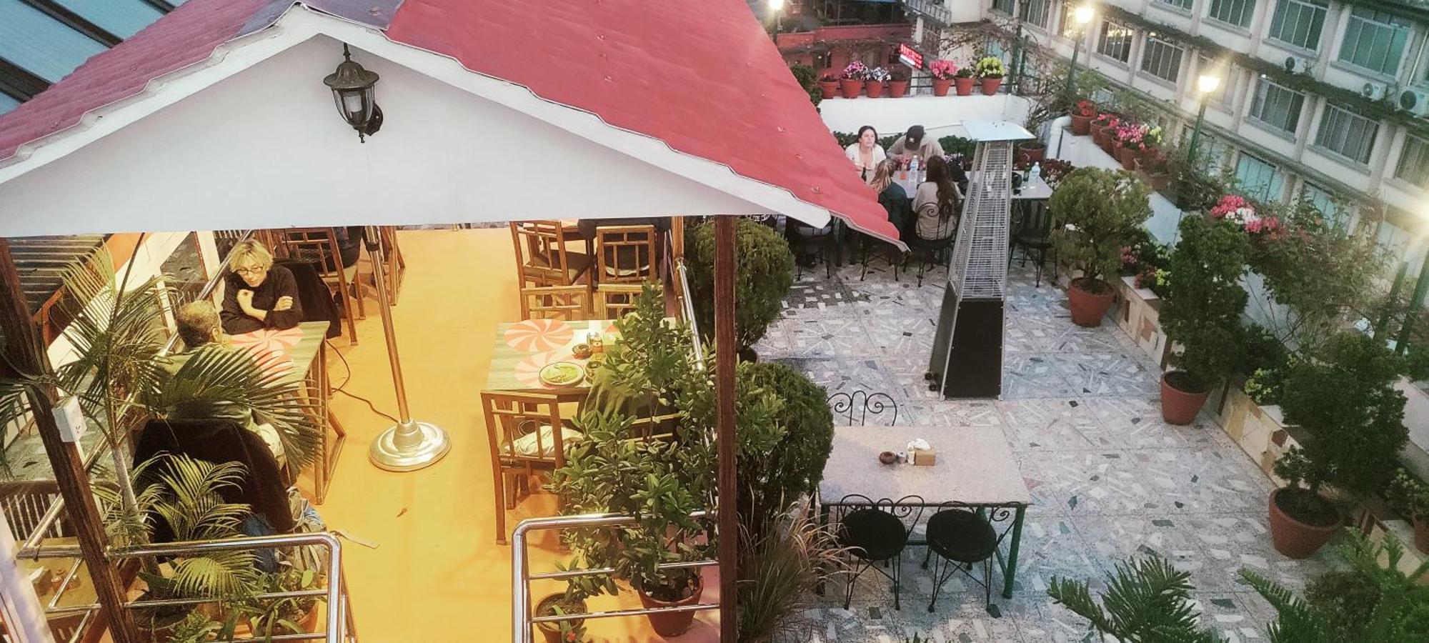 Hotel Nepalaya Kathmandu Esterno foto
