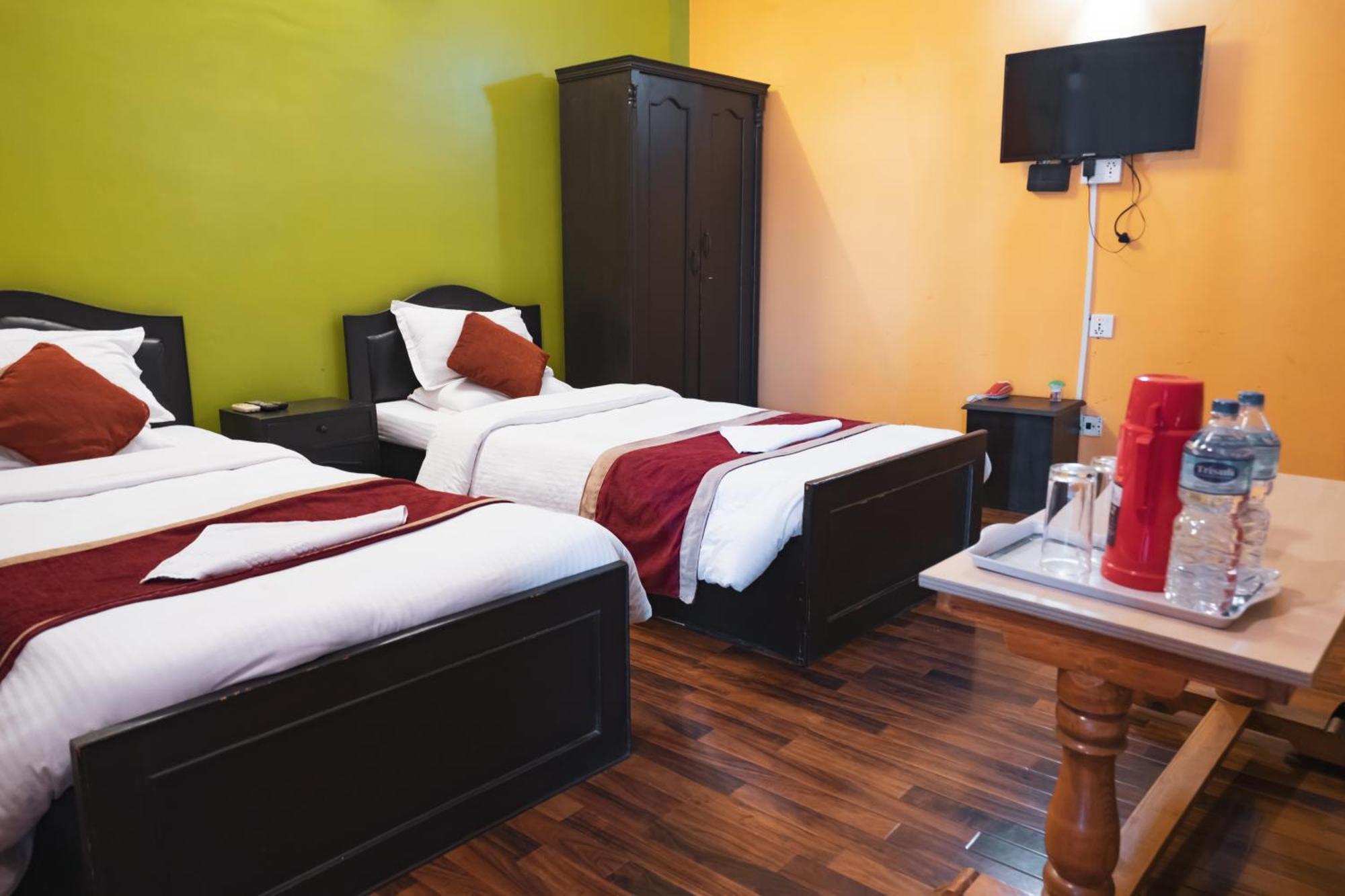 Hotel Nepalaya Kathmandu Esterno foto