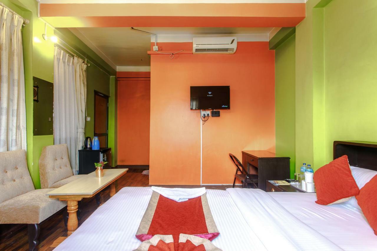 Hotel Nepalaya Kathmandu Esterno foto